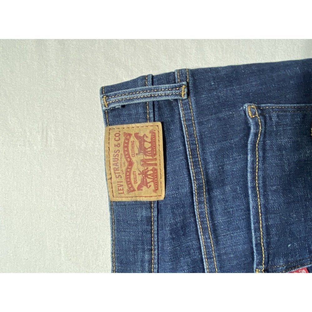 Levi's Shaping 315 Women's Bootcut Jeans Dark Wash Blue Mid Rise 5-Pocket - Picture 9 of 12